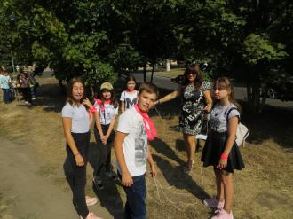 http://slobozhanska-gimnasiya2.kh.sch.in.ua/podii_gimnazii/foto/kvest_1_veresnya_2018/